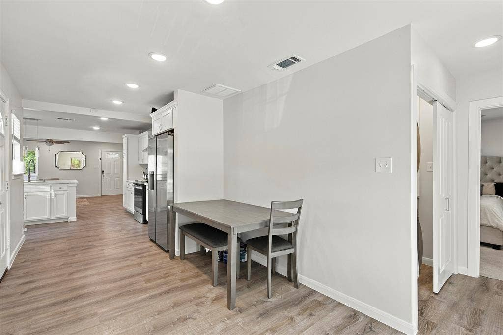 1239 S Waverly Drive, Dallas, TX 75208