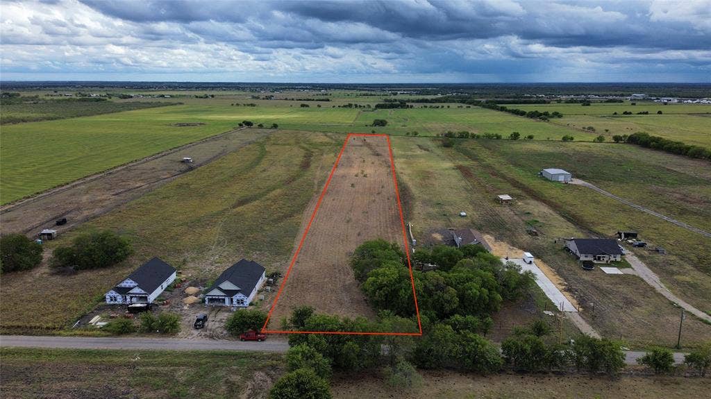790 Section House Road, Alma, TX 75119