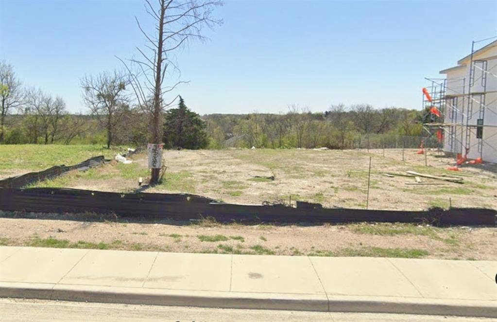2326 Gooch Street, Dallas, TX 75241 2326 Gooch Street, Dallas, TX 75241