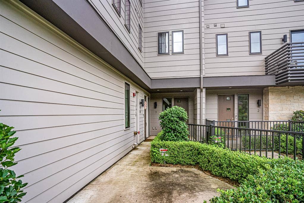 6100 Hudson Street, #4, Dallas, TX 75206