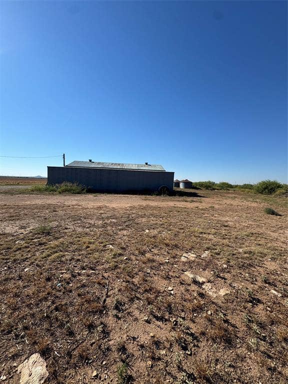 1593 Irvin Road Road, Quanah, TX 79252 1593 Irvin Road Road, Quanah, TX 79252