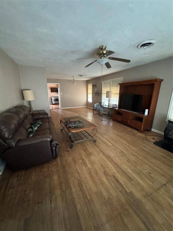 1593 Irvin Road Road, Quanah, TX 79252 1593 Irvin Road Road, Quanah, TX 79252