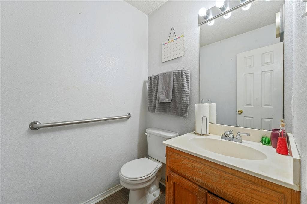 2634 Gooch Street, Dallas, TX 75241 2634 Gooch Street, Dallas, TX 75241