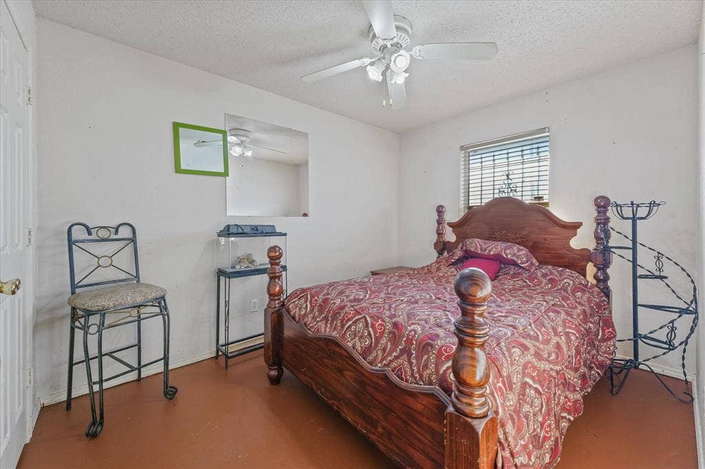 2634 Gooch Street, Dallas, TX 75241 2634 Gooch Street, Dallas, TX 75241