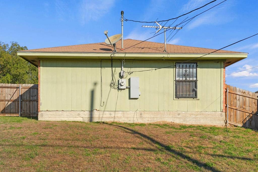 2634 Gooch Street, Dallas, TX 75241 2634 Gooch Street, Dallas, TX 75241