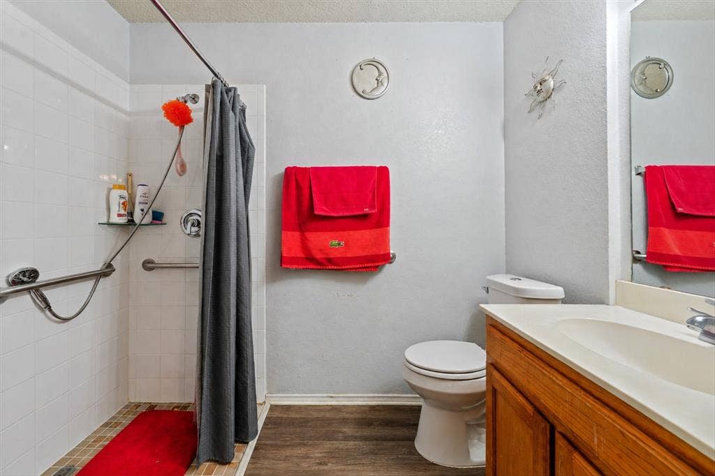 2634 Gooch Street, Dallas, TX 75241 2634 Gooch Street, Dallas, TX 75241
