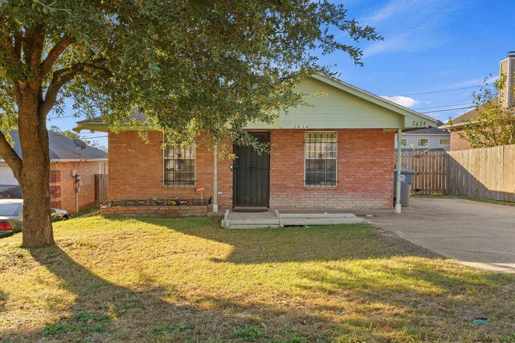 2634 Gooch Street, Dallas, TX 75241 2634 Gooch Street, Dallas, TX 75241