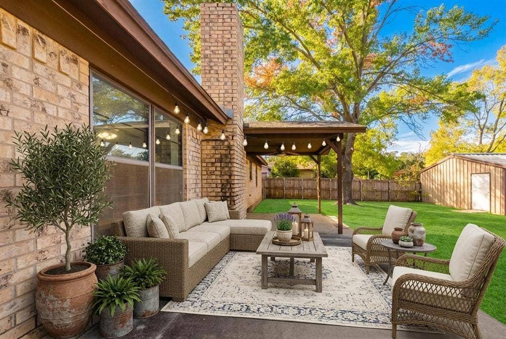 409 Crestwood Drive, Eastland, TX 76448
