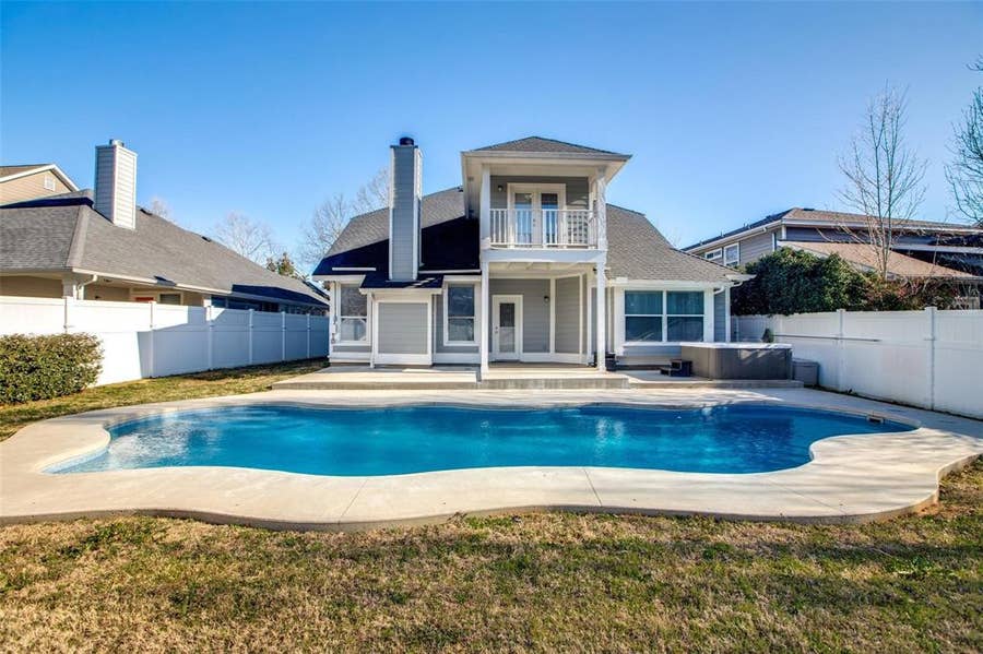 Property photo for 9920 Marthas Vineyard Circle, Providence Village, TX