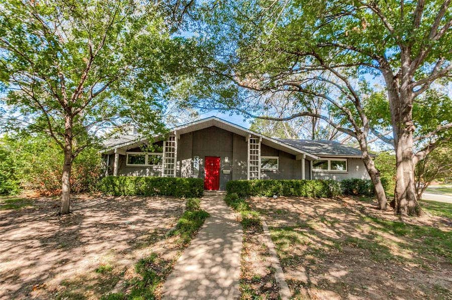 Property photo for 12515 Cedar Bend Drive, Dallas, TX