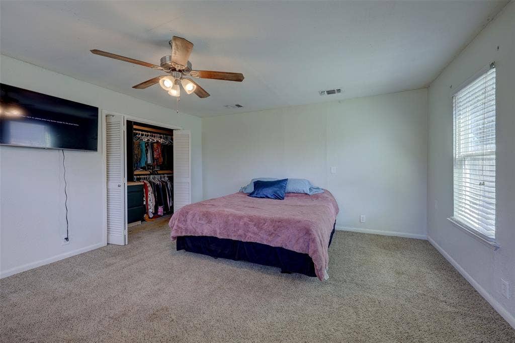 901 Elizabeth Boulevard, Granbury, TX 76048 901 Elizabeth Boulevard, Granbury, TX 76048