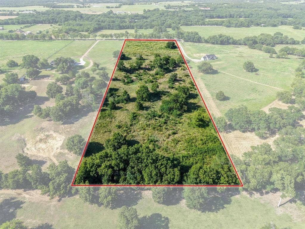 4 Smith Oak Road, Sherman, TX 75090