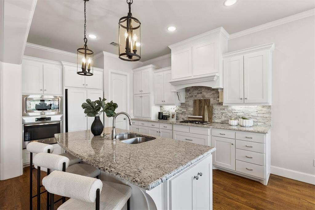 735 E Hill Street, Keller, TX 76248