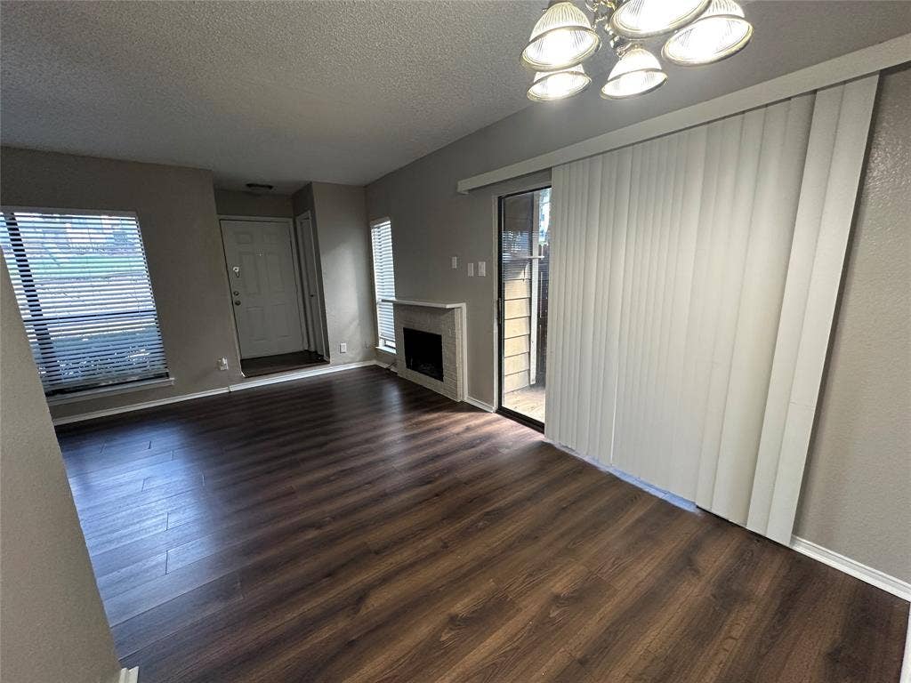 2119 Park Willow Lane, #B, Arlington, TX 76011