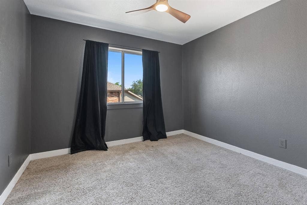 5914 Ambassador Lane, Rowlett, TX 75089
