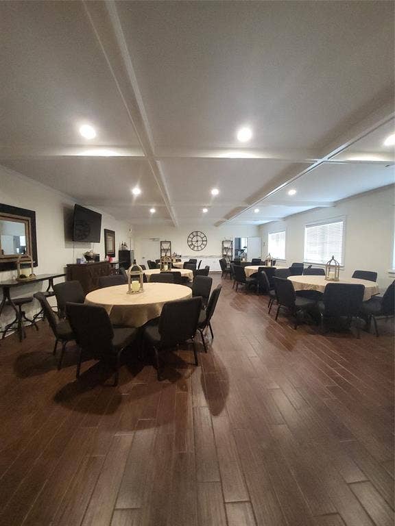 356 Warriner Street, Blanchard, LA 71107 960 square feet of Reception Area for meetings, meals or gathering.
