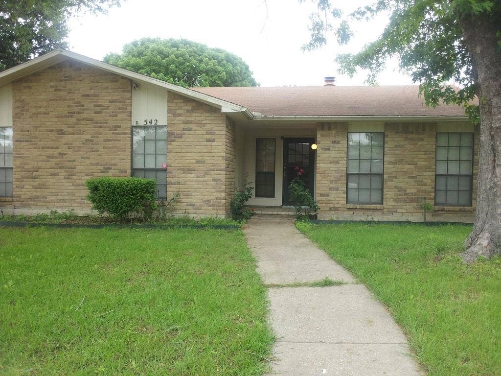 542 White Oak Street, Allen, TX 75002 542 White Oak Street, Allen, TX 75002
