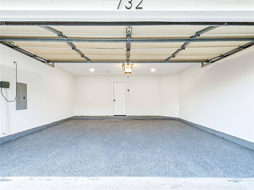 723 Hollow Ridge Drive, Allen, TX 75002