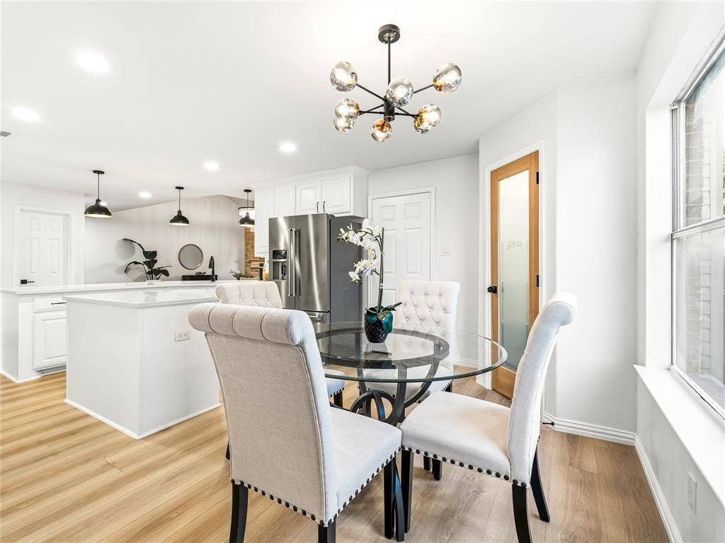723 Hollow Ridge Drive, Allen, TX 75002