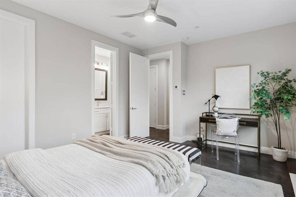 4965 Blaynes View, The Colony, TX 75056