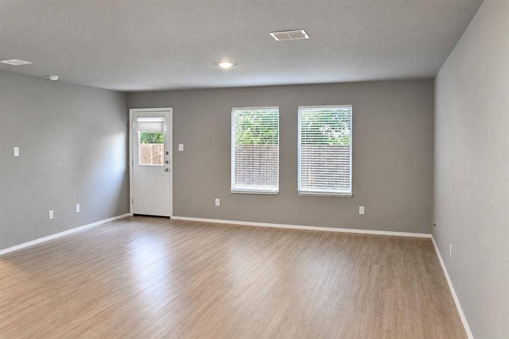 1917 Ashland Street, McKinney, TX 75071 1917 Ashland Street, McKinney, TX 75071