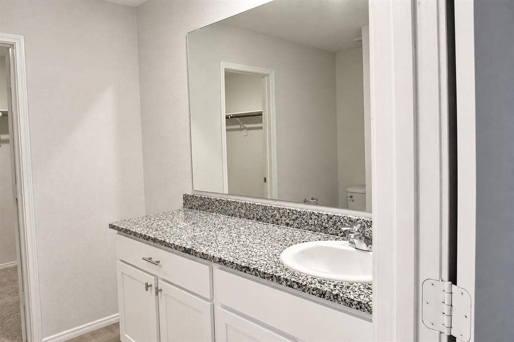 1917 Ashland Street, McKinney, TX 75071 1917 Ashland Street, McKinney, TX 75071
