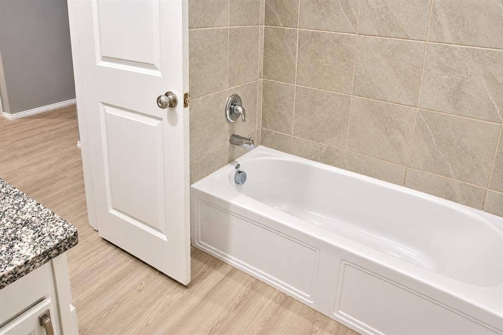 1917 Ashland Street, McKinney, TX 75071 1917 Ashland Street, McKinney, TX 75071
