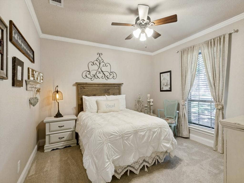 2712 Mollimar Drive, Plano, TX 75075 2712 Mollimar Drive, Plano, TX 75075