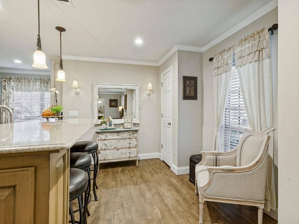 2712 Mollimar Drive, Plano, TX 75075 2712 Mollimar Drive, Plano, TX 75075