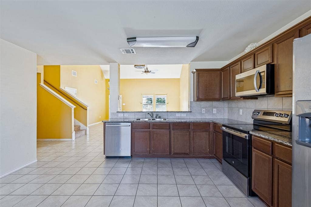 2430 Monty Street, Forney, TX 75126
