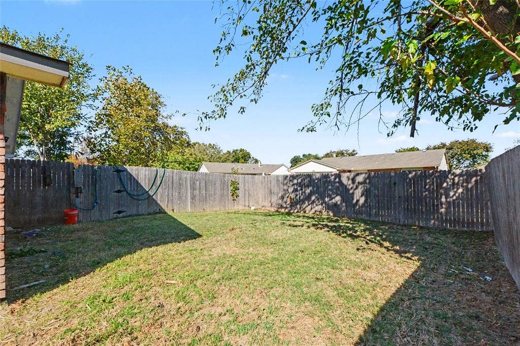 8713 Willowbrook Drive, Rowlett, TX 75088 8713 Willowbrook Drive, Rowlett, TX 75088