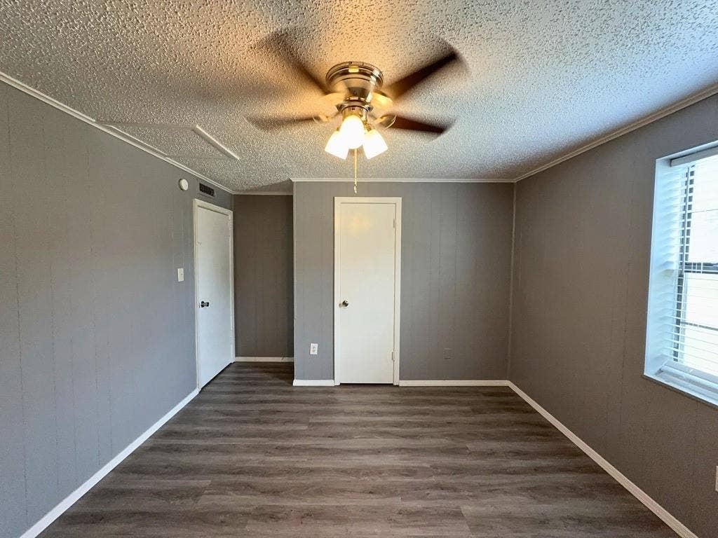1601 Voirin Road, Irving, TX 75061 1601 Voirin Road, Irving, TX 75061