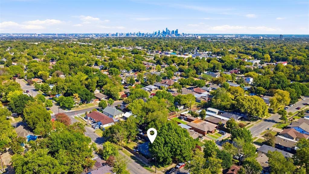2551 Grafton Avenue, Dallas, TX 75211