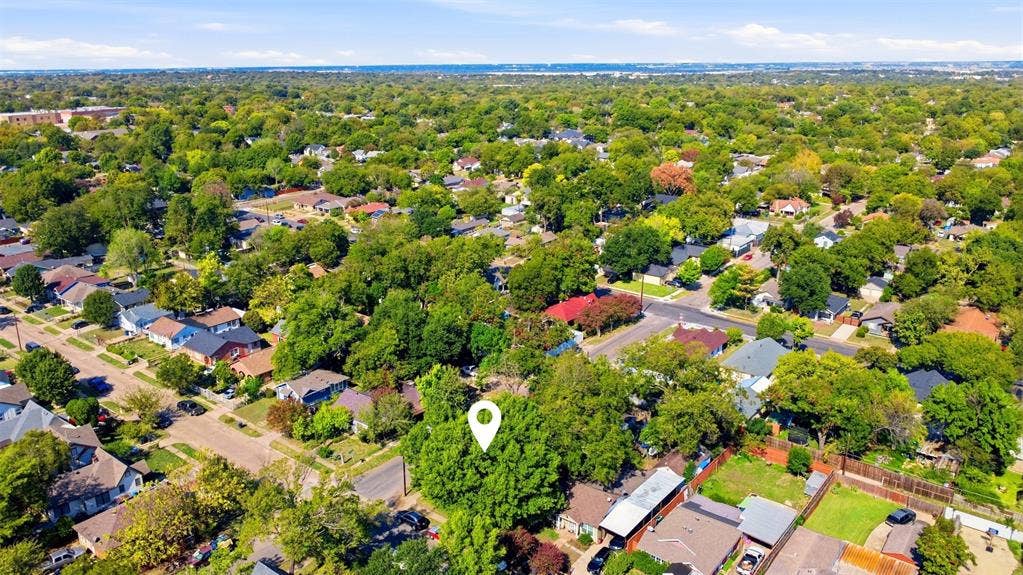 2551 Grafton Avenue, Dallas, TX 75211
