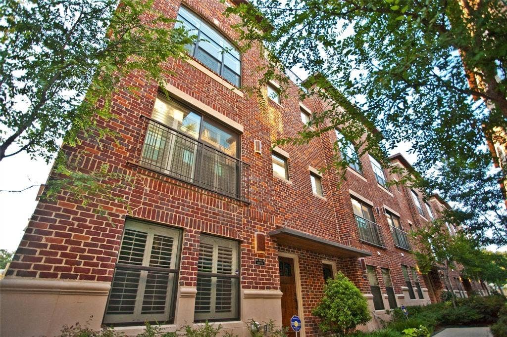 2411 N Hall Street, #25, Dallas, TX 75204