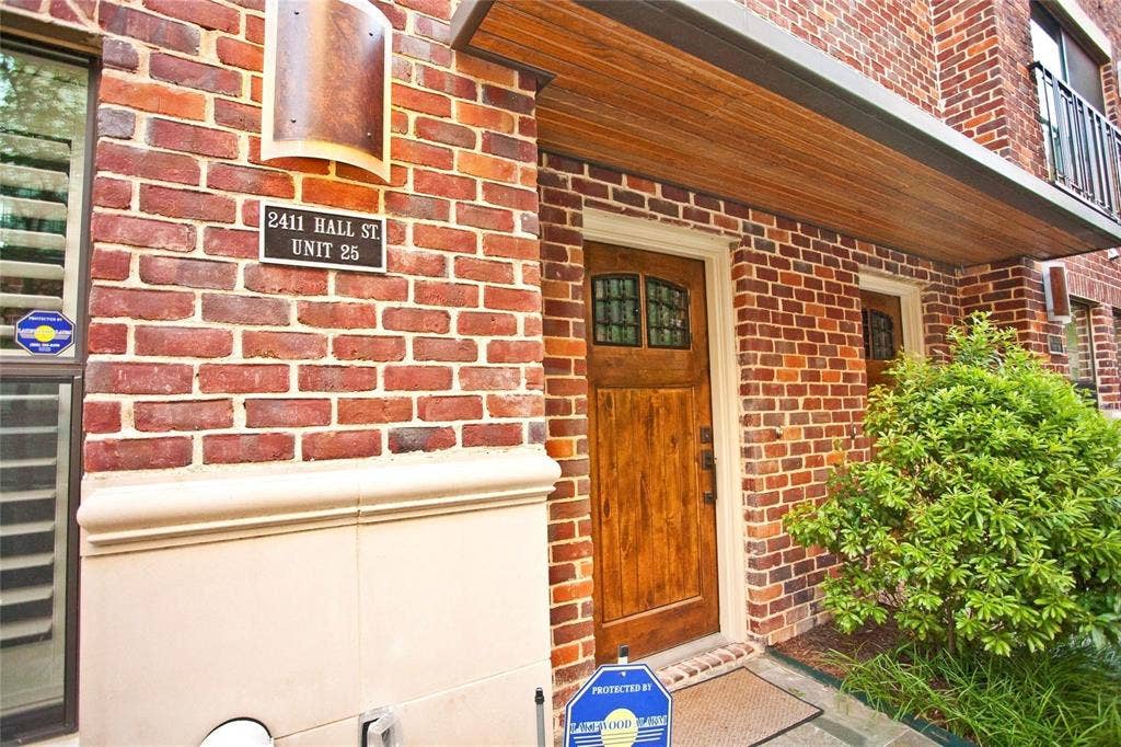 2411 N Hall Street, #25, Dallas, TX 75204