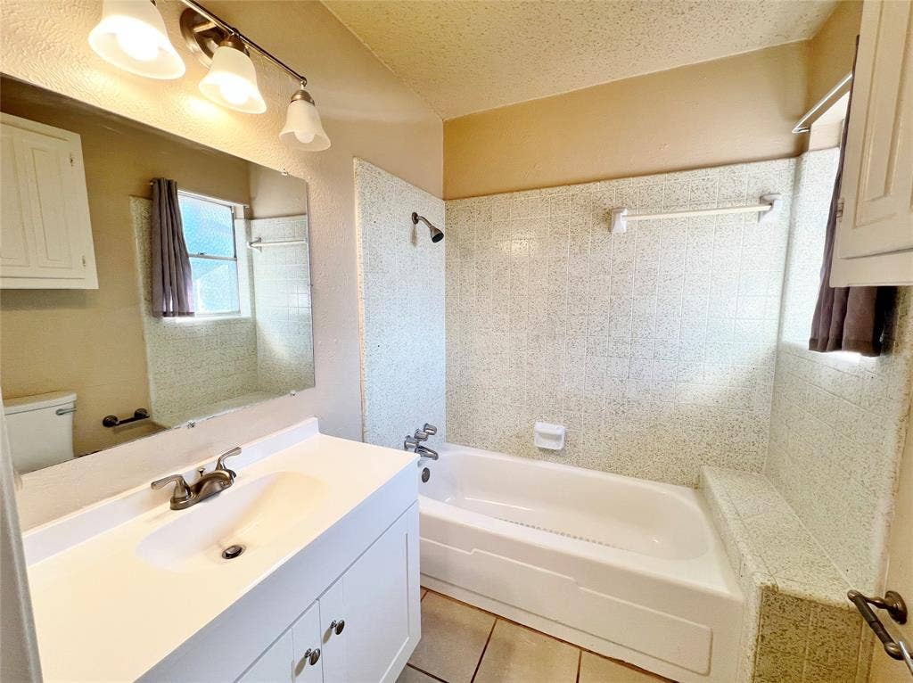 219 Rockaway Drive, Duncanville, TX 75116 219 Rockaway Drive, Duncanville, TX 75116