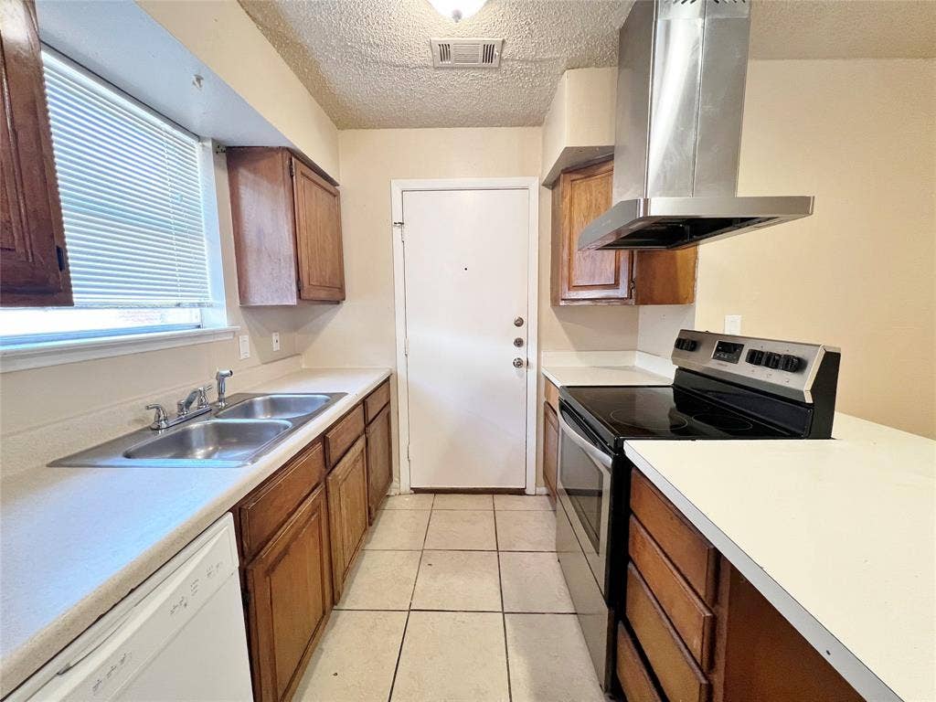 219 Rockaway Drive, Duncanville, TX 75116 219 Rockaway Drive, Duncanville, TX 75116