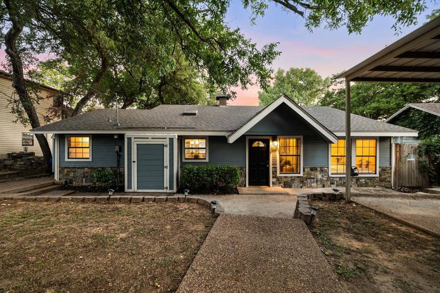 Property photo for 1720 Rogers Road, Newark, TX