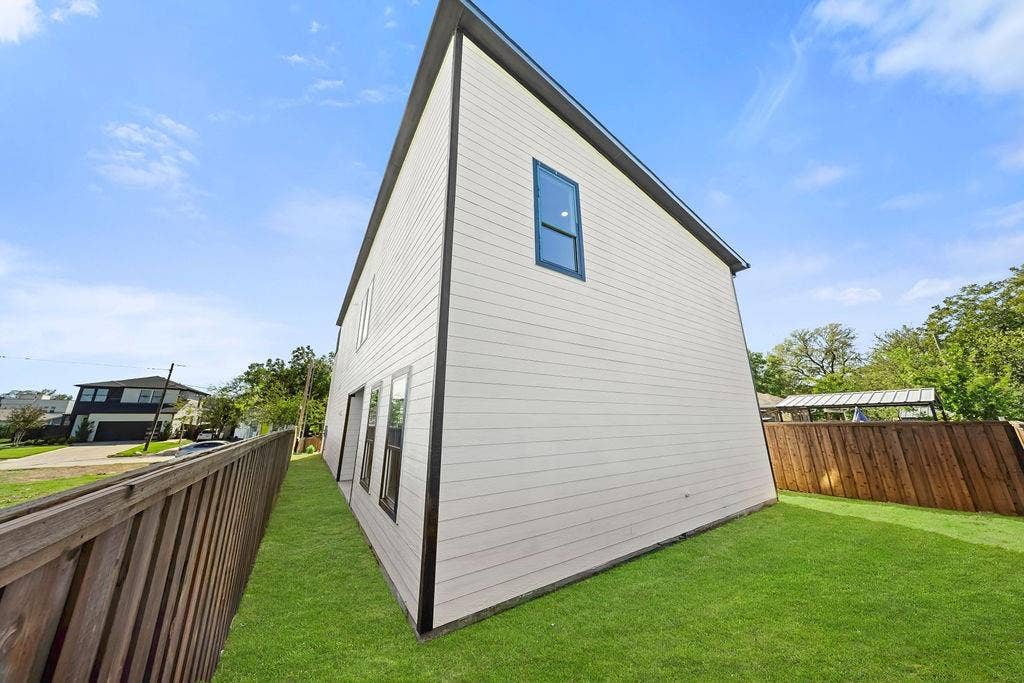 1921 Morris Street, Dallas, TX 75212 1921 Morris Street, Dallas, TX 75212