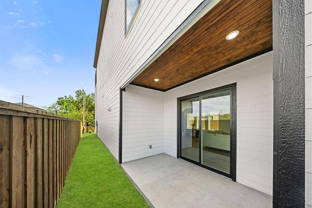 1921 Morris Street, Dallas, TX 75212 1921 Morris Street, Dallas, TX 75212