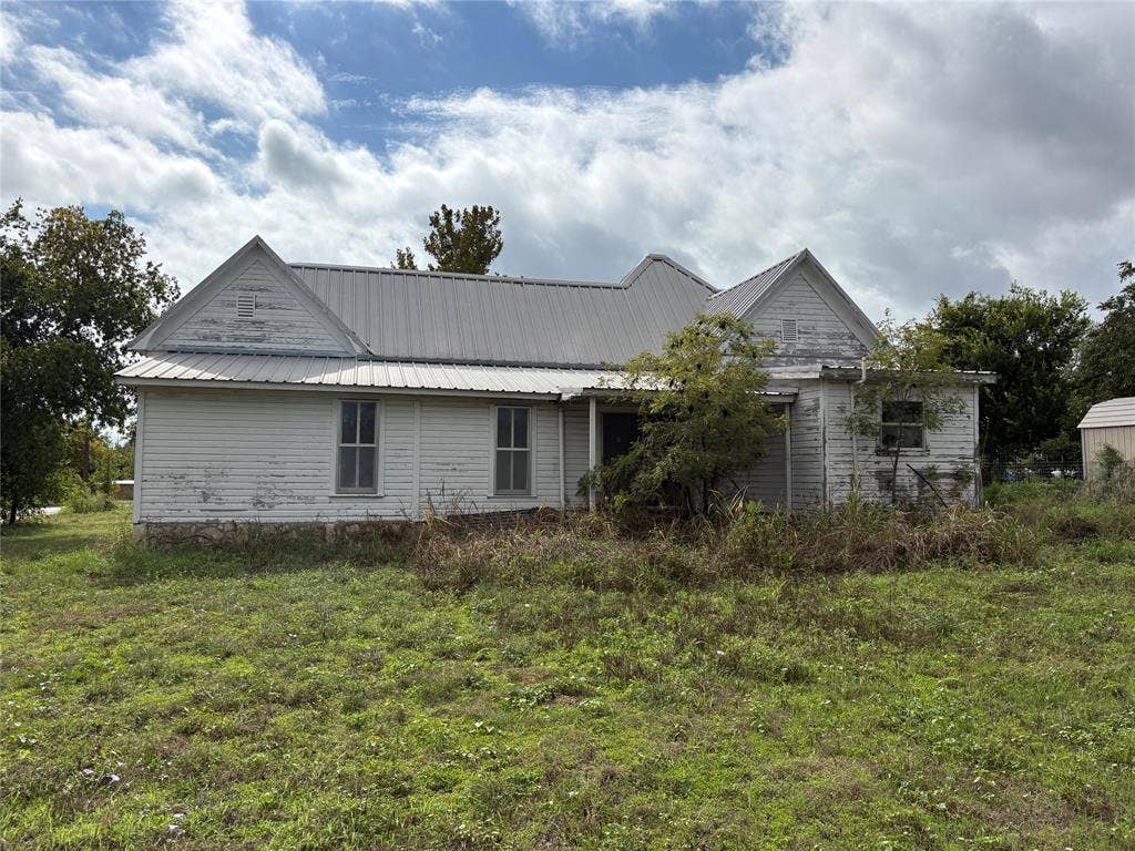 104 E North Street, Hico, TX 76457 104 E North Street, Hico, TX 76457