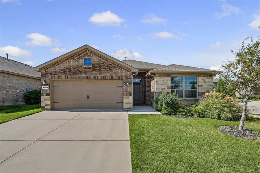 Property photo for 14629 Delphinus Drive, Haslet, TX