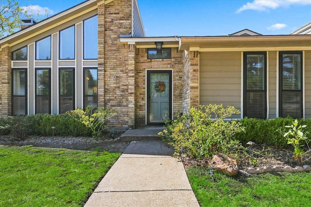 924 Thoreau Lane, Allen, TX 75002 924 Thoreau Lane, Allen, TX 75002