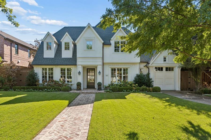 Property photo for 6416 Orchid Lane, Dallas, TX