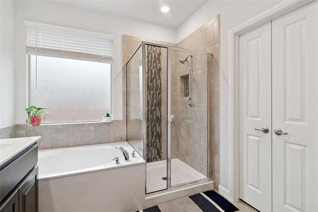 171 Colter Drive, Waxahachie, TX 75167 171 Colter Drive, Waxahachie, TX 75167
