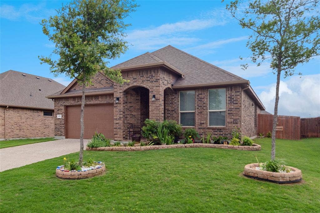 171 Colter Drive, Waxahachie, TX 75167 171 Colter Drive, Waxahachie, TX 75167