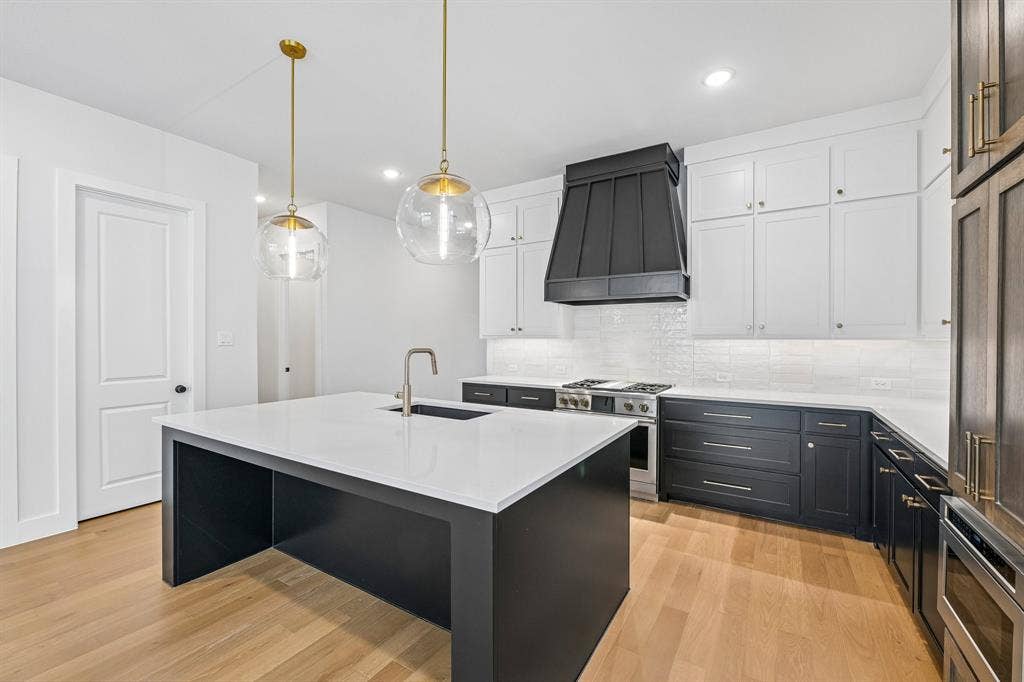 4012 Bentsen Street, McKinney, TX 75071 Featuring wonderful prep and storage spaces, this dream kitchen will inspire your inner chef!