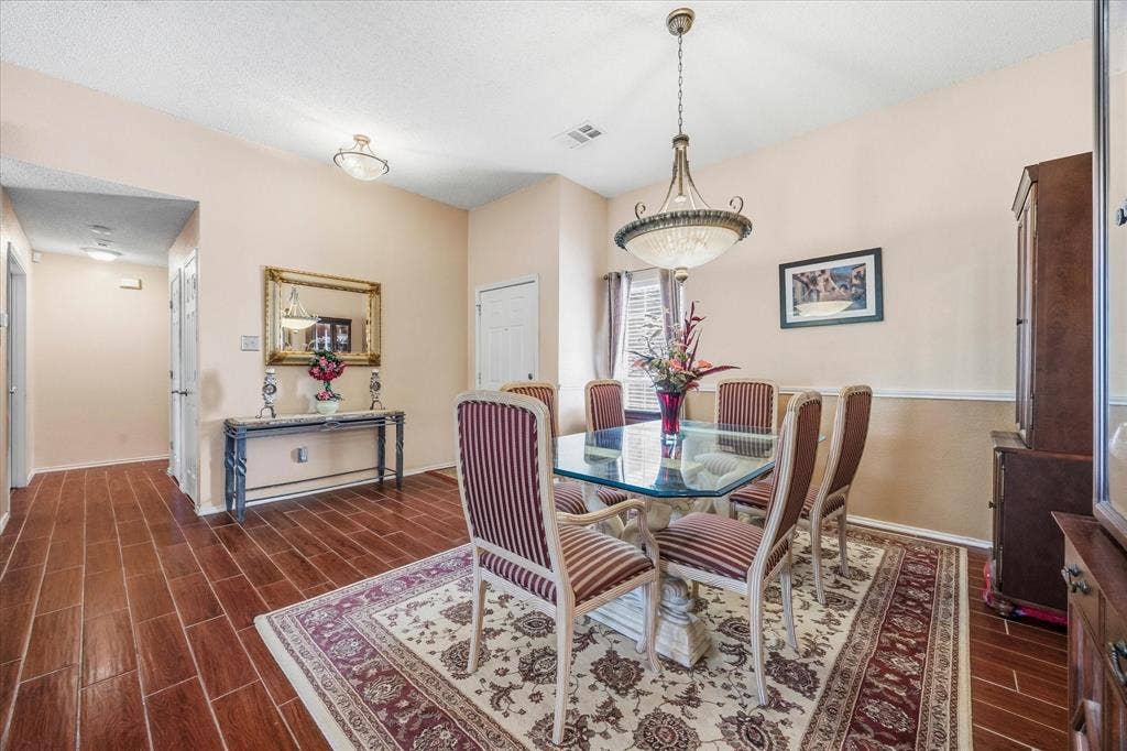 6412 Bluebonnet Drive, Rowlett, TX 75089 Perfect place for entertaining!