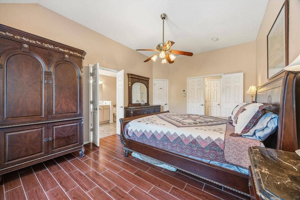 6412 Bluebonnet Drive, Rowlett, TX 75089 Master bedroom opens onto master bath